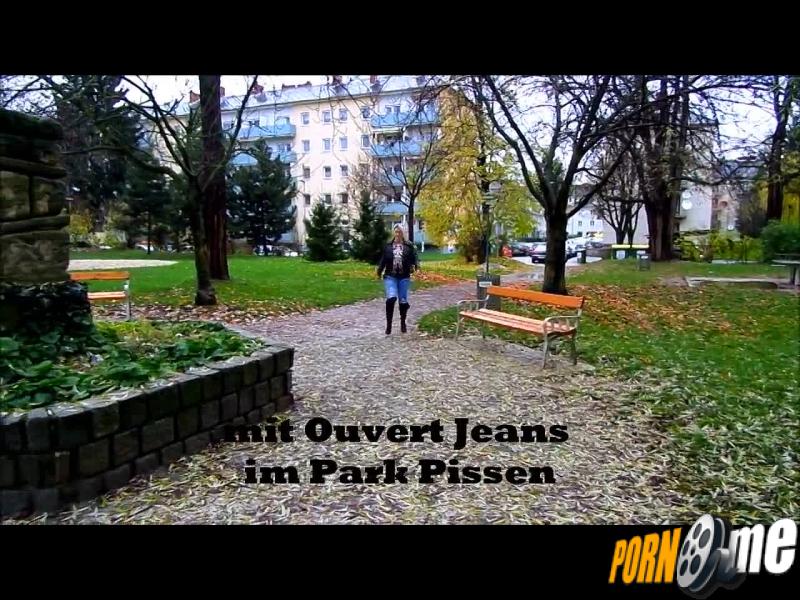 KRASS!!! Ouvert Jeans Outdoor Pissen im Park