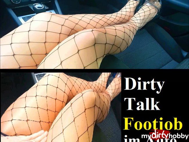 Dirty Talk Footjob im Auto
