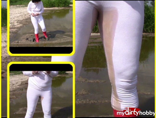 Return to muddy place: pissing in white leggings