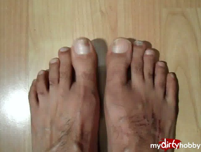closeup of feet - fetish interest pt 2