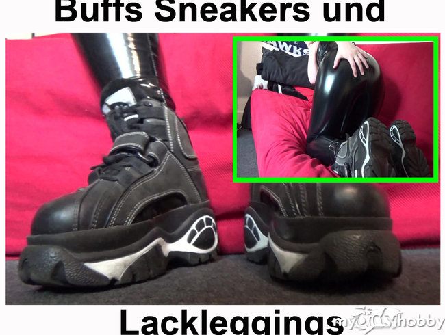 Buffs Sneakers und Lack Leggings