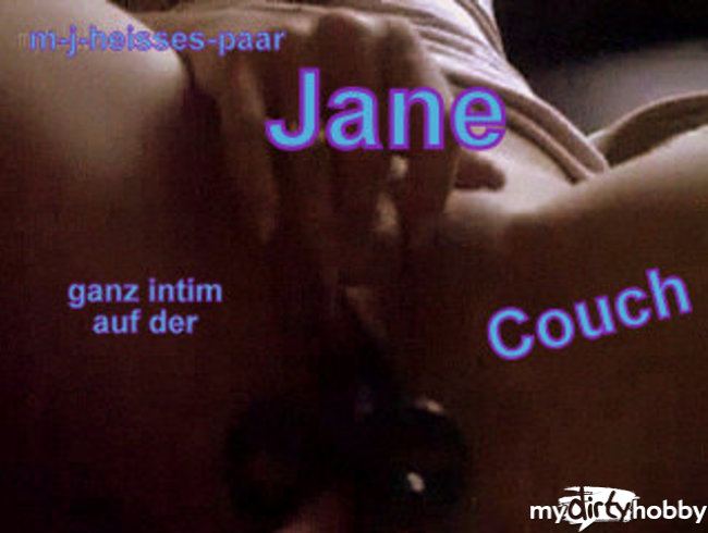 Jane auf der Couch