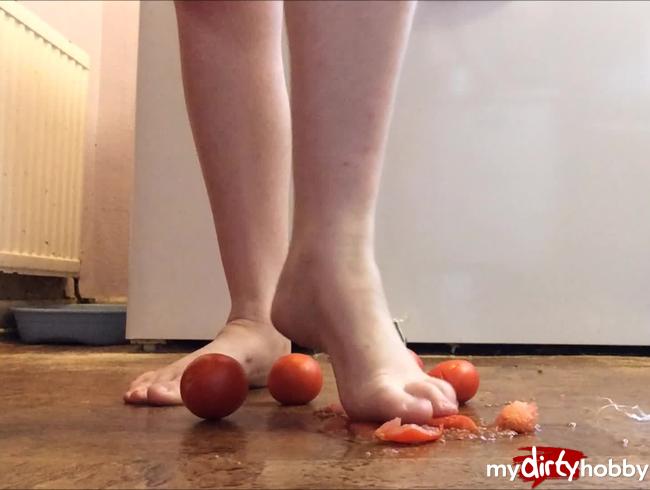 CRUSH Splosh Tomatoes Bare Feet BBW
